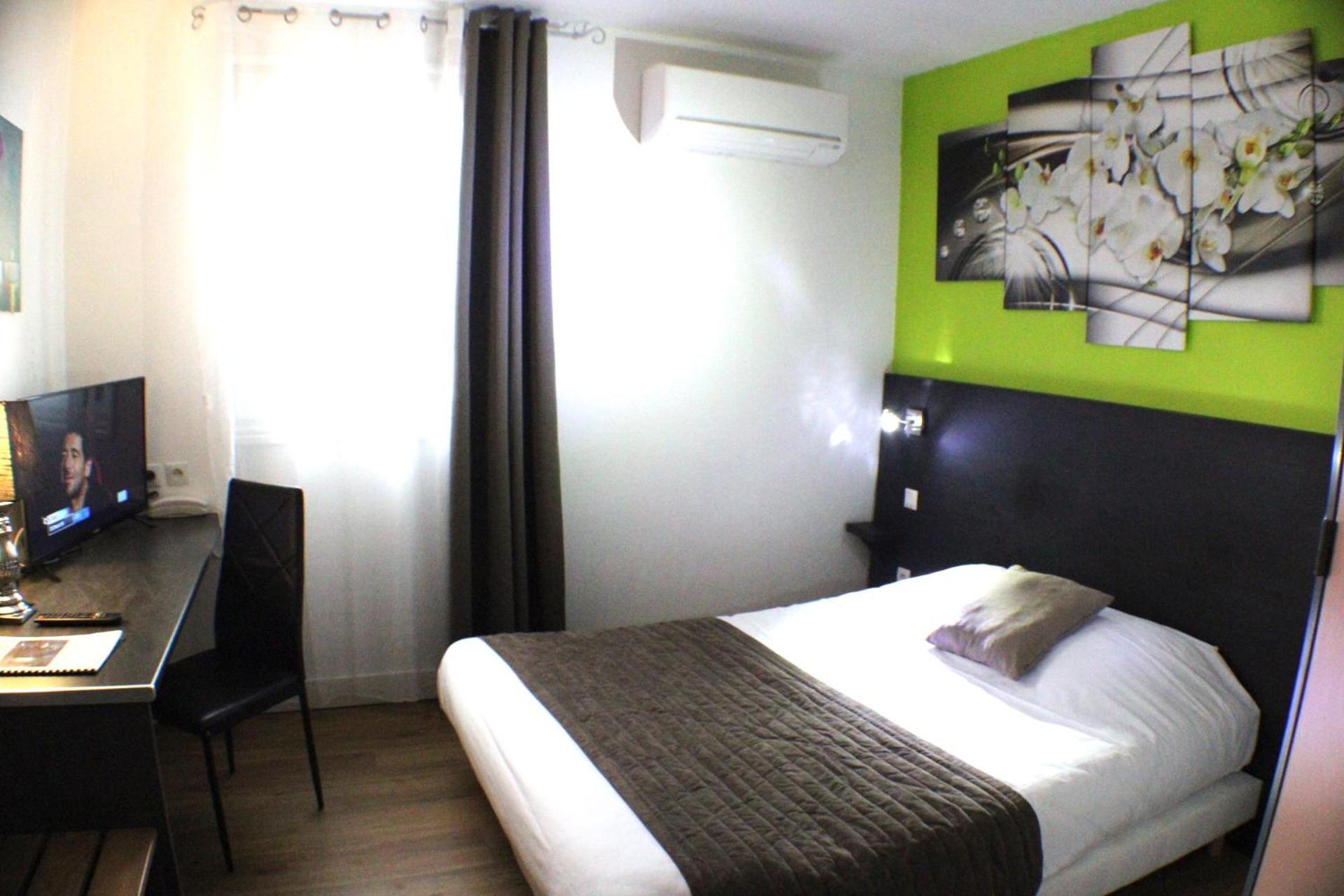 L'Hotel Du Marais Romilly Centre Esterno foto