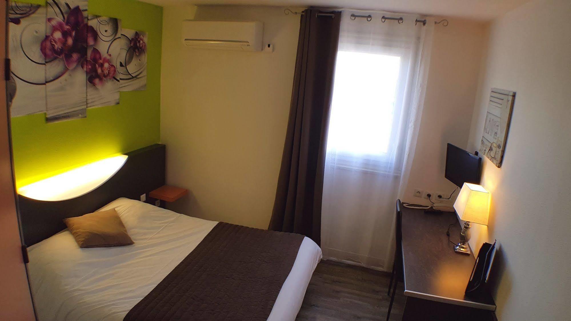 L'Hotel Du Marais Romilly Centre Esterno foto
